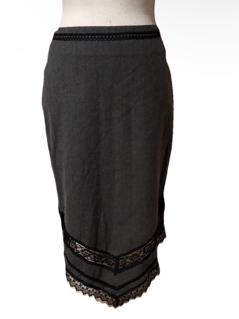 Vtg BEBE Lace Trim V Hem Pencil Skirt Gray Office Business Made In USA Sz 8